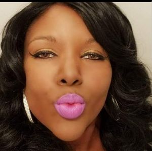 Meet your Posher, Kimlynn